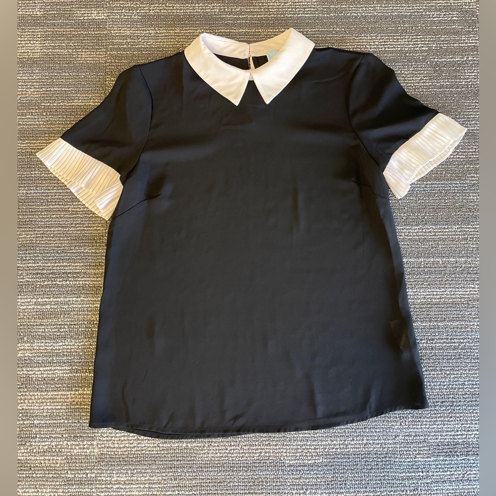 Women’s CeCe Black and Cream Blouse Short Sleeved Size X-Small